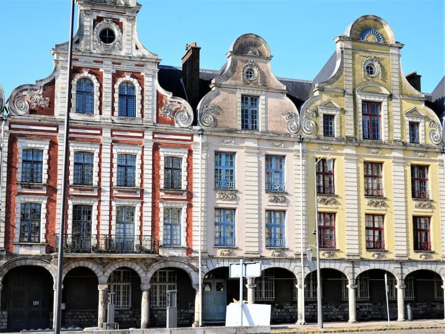 Les Coquelicots Grand Place Arras Extérieur photo