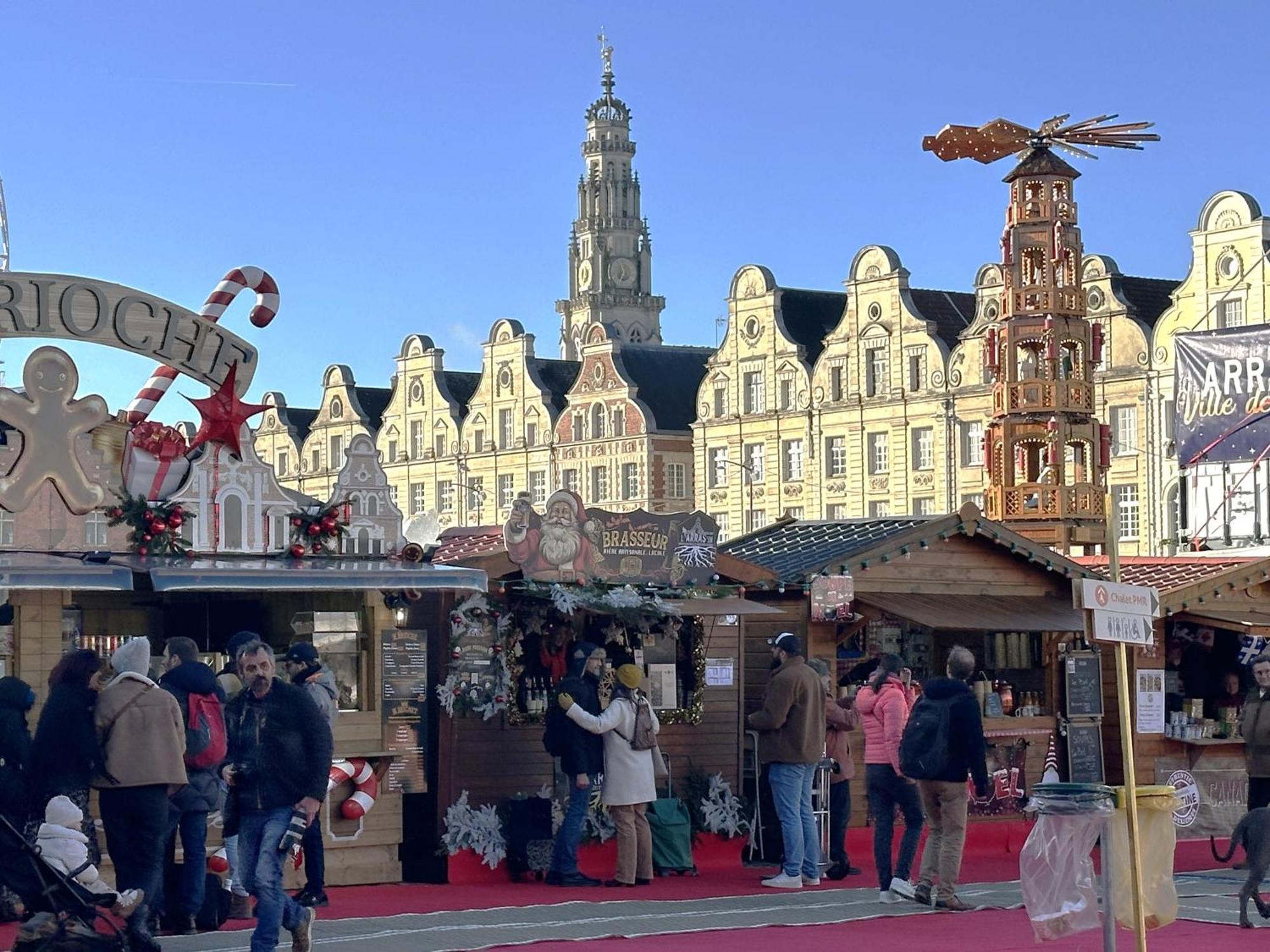 Les Coquelicots Grand Place Arras Extérieur photo